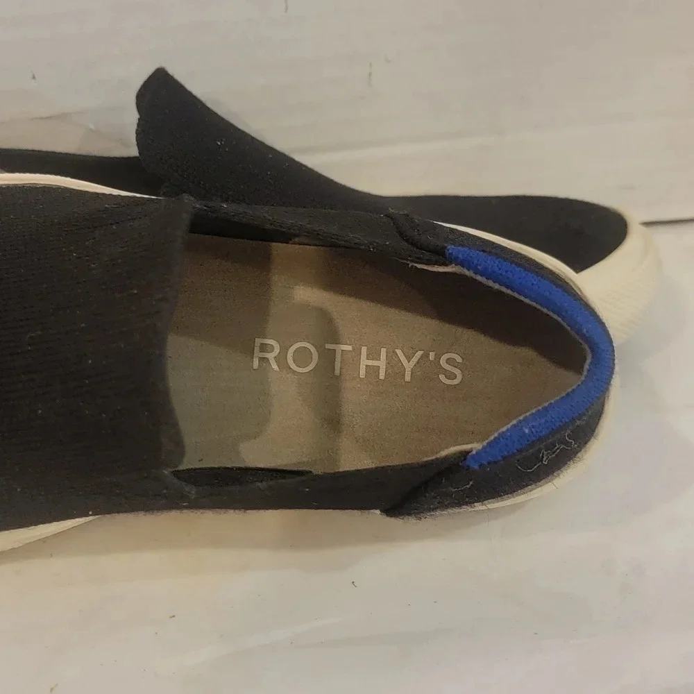 ROTHY'S - THE CITY SNEAKER BLACK SLIP ON SNEAKERS (sz 8)